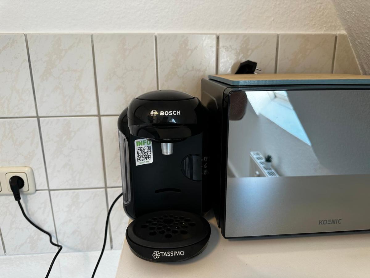 A&V Apartments Schoene Dachgeschoss Wohnung Apt Sterne เกลเซนเคียร์เคน ภายนอก รูปภาพ